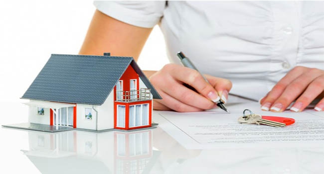 hành nghề môi giới nhà đất